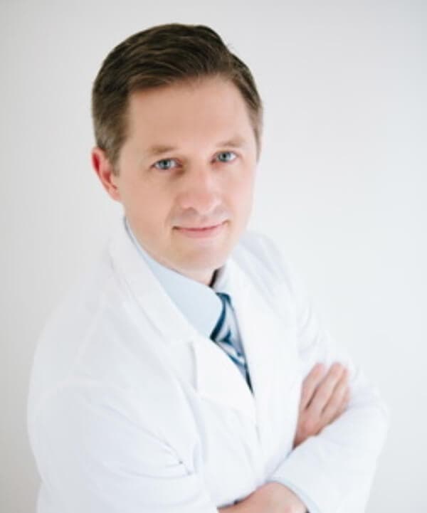 Austin Mitchell Headshot